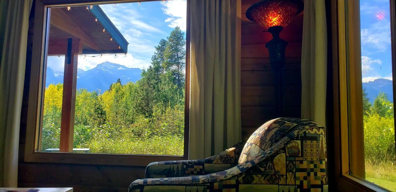 Mica Mountain Lodge & Log Cabins Tête Jaune Exteriér fotografie